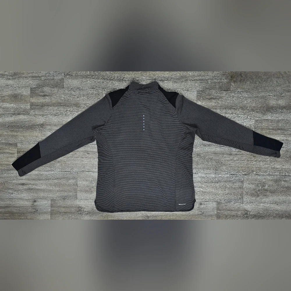 Women's Nike AeroReact Hybrid 1/2 Zip Running Jacket Pullover-Size XL - Picture 7 of 7